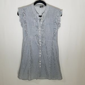 Passport sleeveless tunic, size L